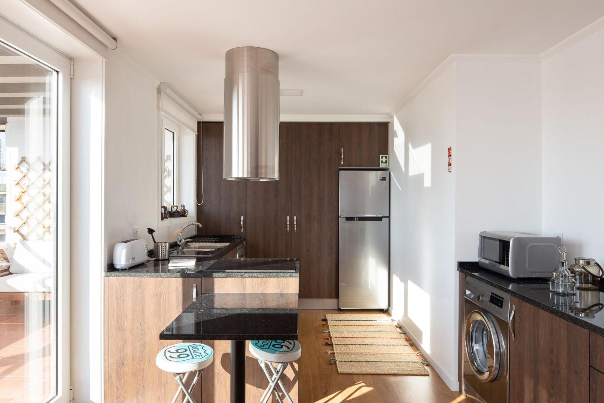 Lovelystay - Penthouse Balcony Apartment Porto Eksteriør bilde